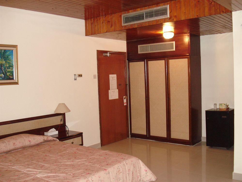 Atlas Hotel Manama Zewnętrze zdjęcie