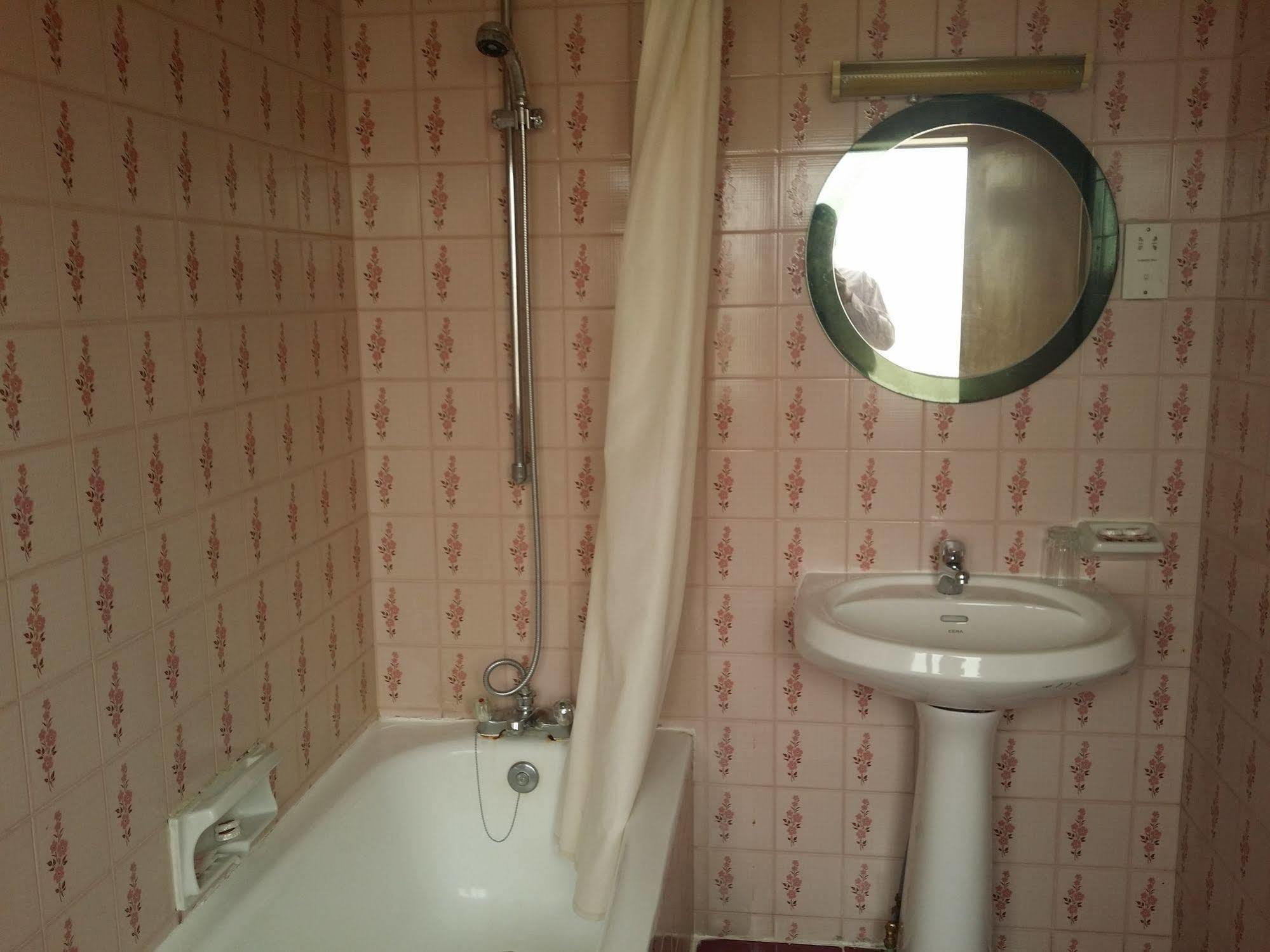 Atlas Hotel Manama Zewnętrze zdjęcie