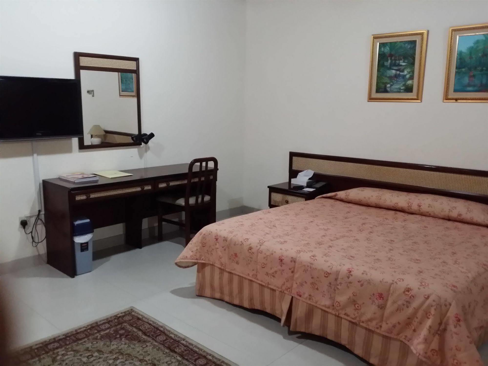 Atlas Hotel Manama Zewnętrze zdjęcie