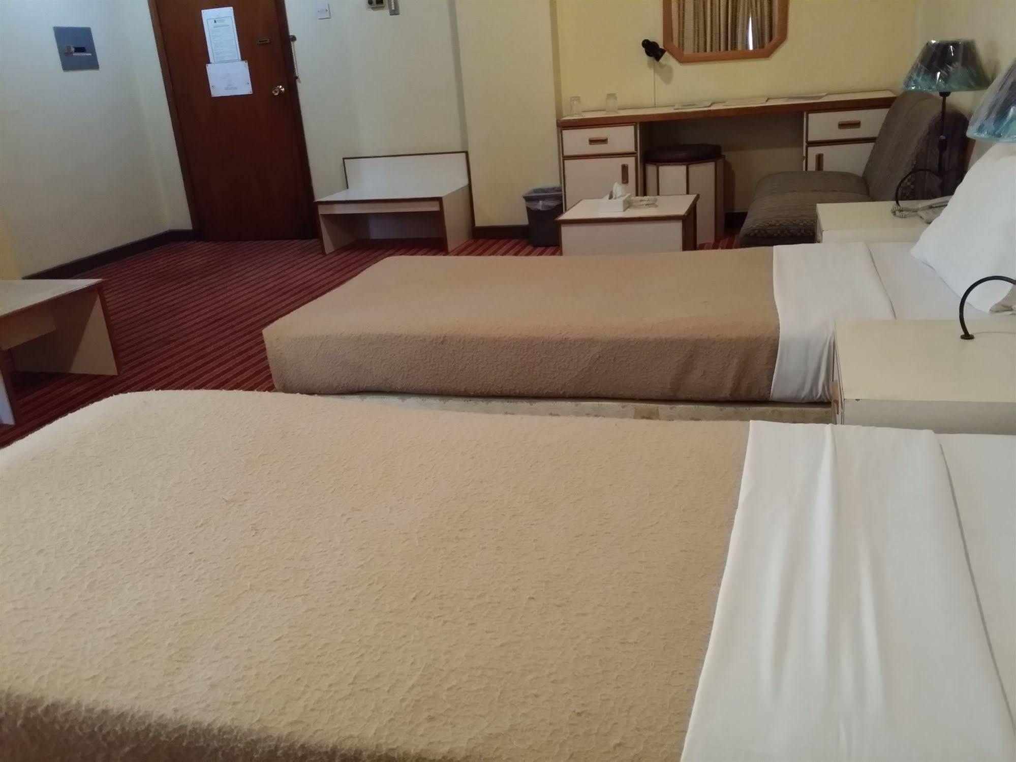 Atlas Hotel Manama Zewnętrze zdjęcie